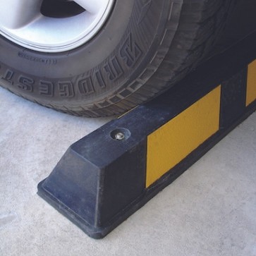 Rubber Wheel Stops - Standard 14kg